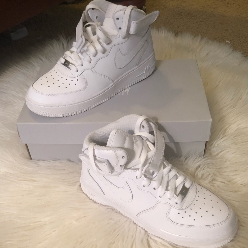 Nike Air Force One Mid
